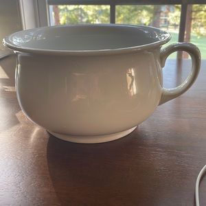 Antique porcelain chamber bowl w handle